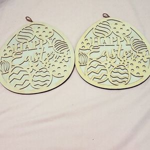2 DIY Wood Wall Easter Egg Decor